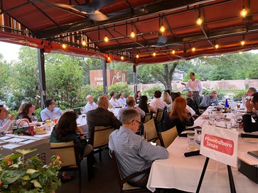 Reunión de egresadas y egresados en Houston, Texas